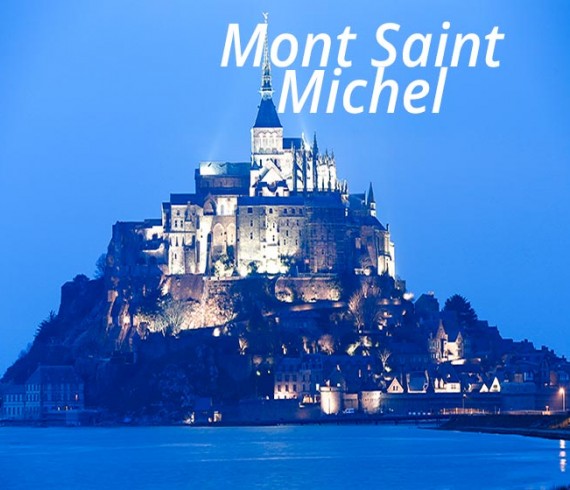 mont saint michel at twilight