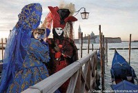 Women with mirror at venice carnival