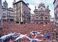 chupaniza opening ceremony pamplona